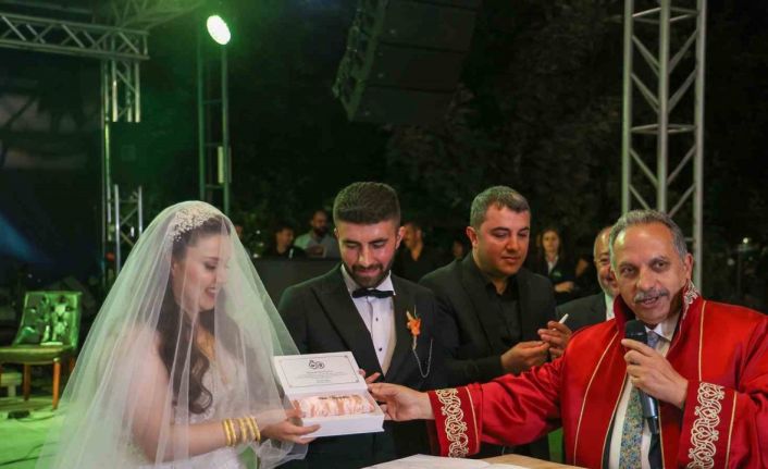 Talas’ta bin 668 çift ‘evet’ dedi