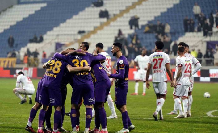 Trendyol Süper Lig: Eyüpspor: 1 - Sivasspor: 0 (Maç sonucu)