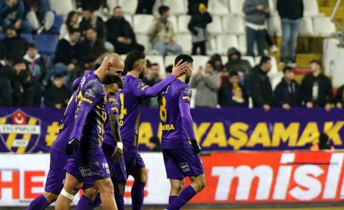 Trendyol Süper Lig: Eyüpspor: 3 - Alanyaspor: 0 (Maç sonucu)