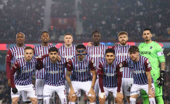 Trendyol Süper Lig: Trabzonspor: 3 - Sivasspor: 0 (İlk yarı)