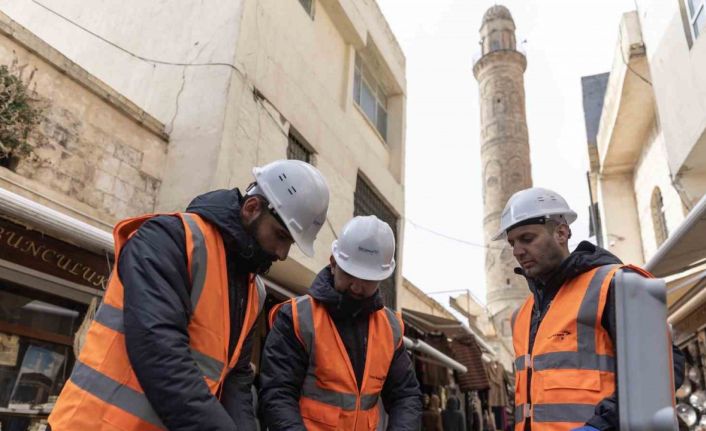 Türk Telekom CEO’su Ümit Önal: “Fiberin hızını Türkiye’nin her köşesine taşıyoruz”