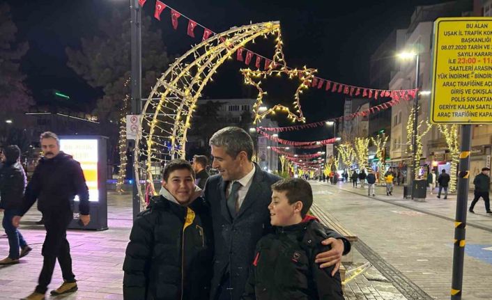 Vali Aktaş yeni yıla görev başında giren kamu personelini ziyaret etti