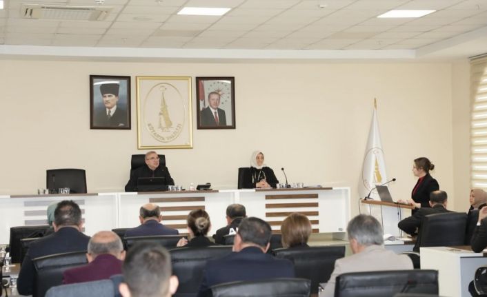 Vali Yardımcısı Bekarlar, aile kurumunun toplumsal yapı üzerindeki kritik rolüne vurgu yaptı