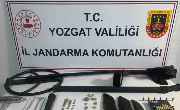 Yerköy’de define ararken yakalandılar