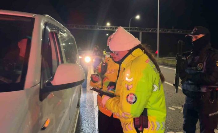 Zonguldak’ta jandarma ve polisin denetimleri sürüyor