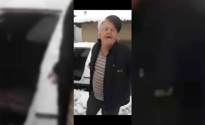 70 yaşındaki Celal Amca, kara olan hasretini oyun havası ile dindirdi