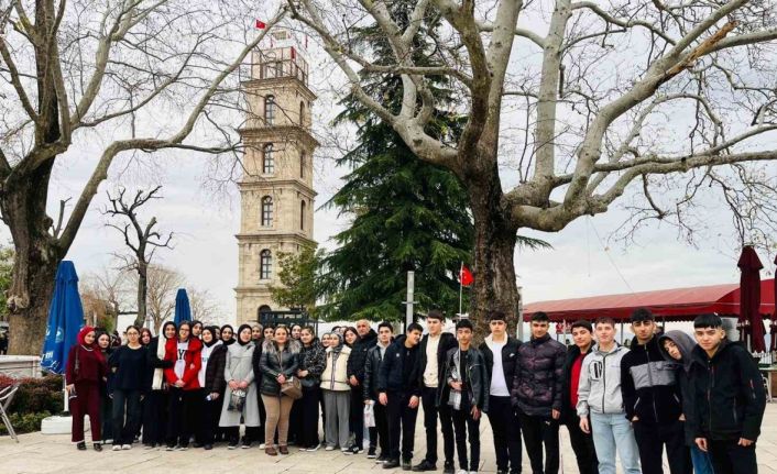 7 yılda 10 bin Gürsulu genç tarihle buluştu