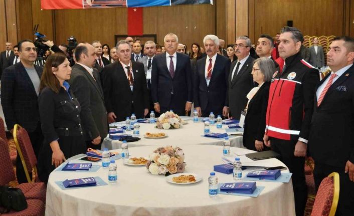 Adana’da "6 Şubat Sonrası Neredeyiz? Durum Değerlendirme ve Planlama Çalıştayı" yapıldı.