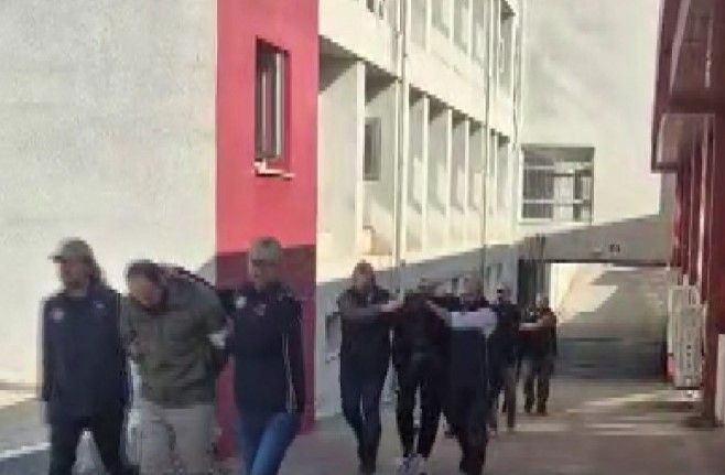Adana’da tarım işçisi kılığındaki 4 DEAŞ’lı yakalandı