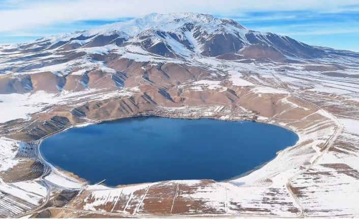 Adilcevaz’ın doğal güzellikleri havadan görüntülendi