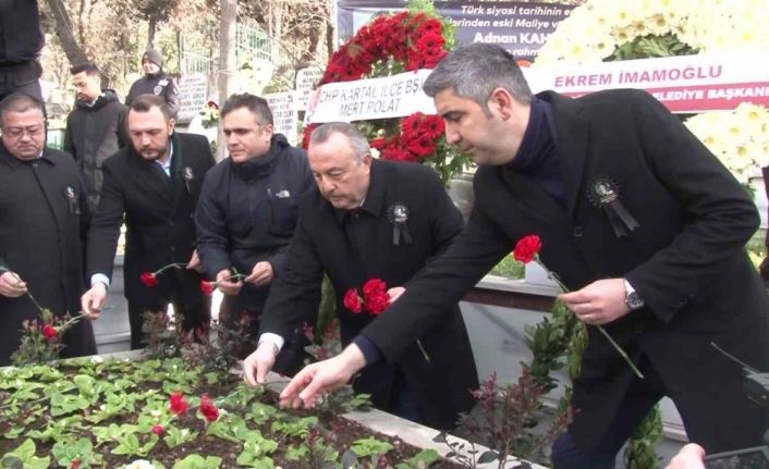 Adnan Kahveci, ölümünün 32. yıl dönümünde Kartal’da anıldı