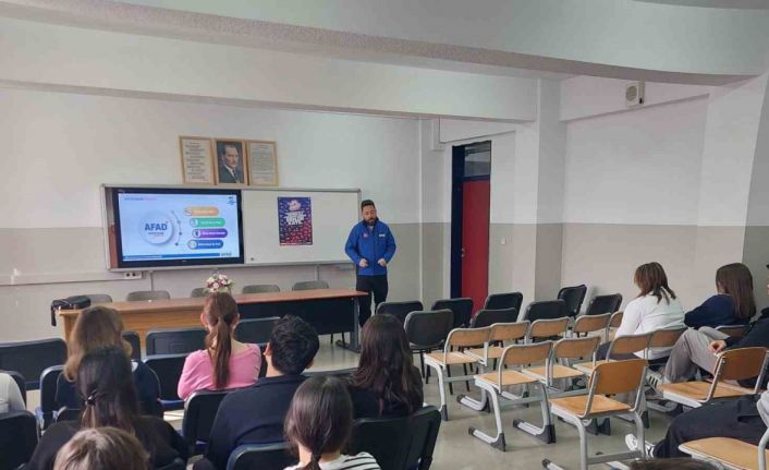 AFAD farkındalık eğitimi gerçekleştirdi