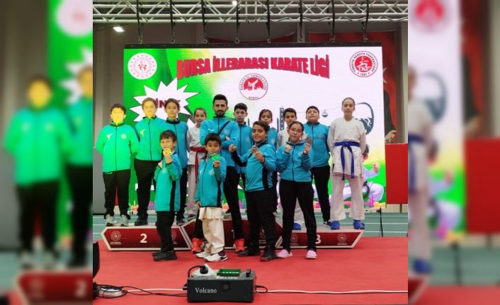 Afyonkarahisarlı karatecilerden Bursa’da büyük başarı