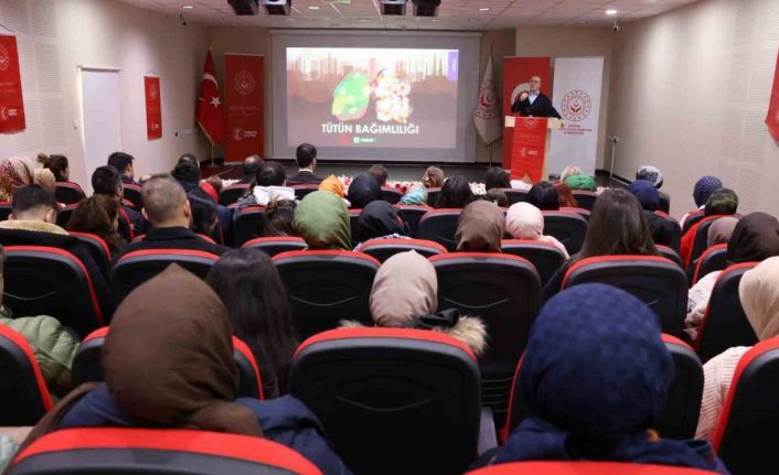 ‘Aile Söyleşileri’ programında ailenin önemi vurgulandı