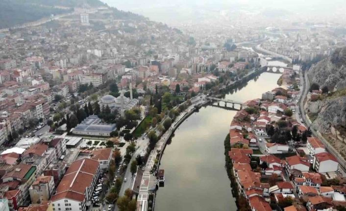 Amasya’da suya afaki zam: 5 TL olan su 19 TL oldu