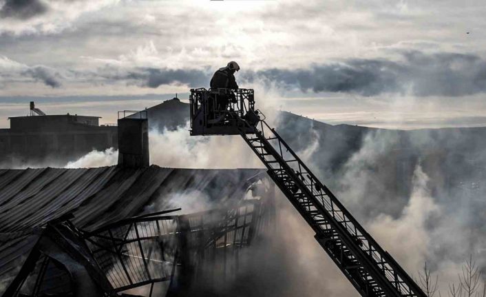 Ankara’’da sanayi sitesinde korkutan yangın
