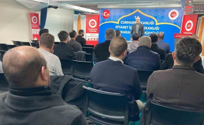 Baba Okulu seminerine katılanlara belge takdimi yapıldı