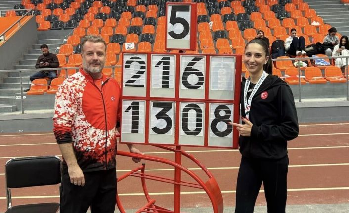 Balkan Atletizm Şampiyonası’nda iki madalya birden