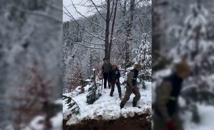 Bartın’da beklenen kar yağışı başladı