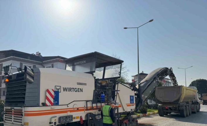 Başkan Çerçioğlu Nazilli’nin yollarını yeniliyor