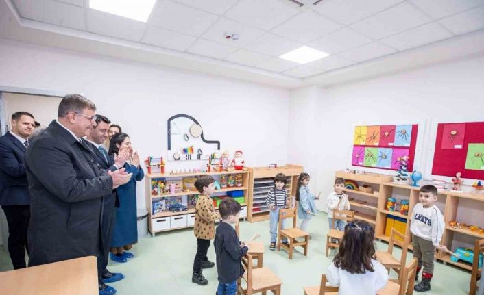 Başkan Tugay Yamanlar’da 20’nci çocuk etkinlik merkezinin açılışını yaptı