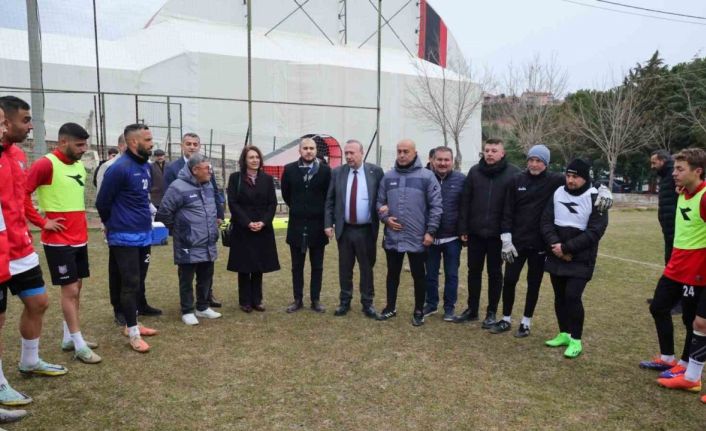 Başkan Yalım’dan Uşakspor sporcularına ziyaret