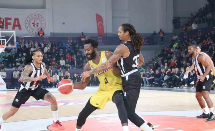 Basketbol ING Erkekler Türkiye Kupası: Mersin Spor: 63 - Beşiktaş: 83