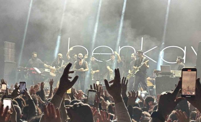 Berkay’dan Sevgililer Gününe özel konser