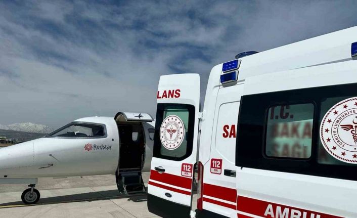 Beyin kanaması geçiren hasta ambulans uçakla Ankara’ya sevk edildi