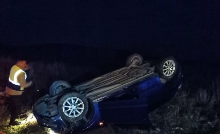 Bilecik’te takla atan otomobilin sürücüsü yaralandı