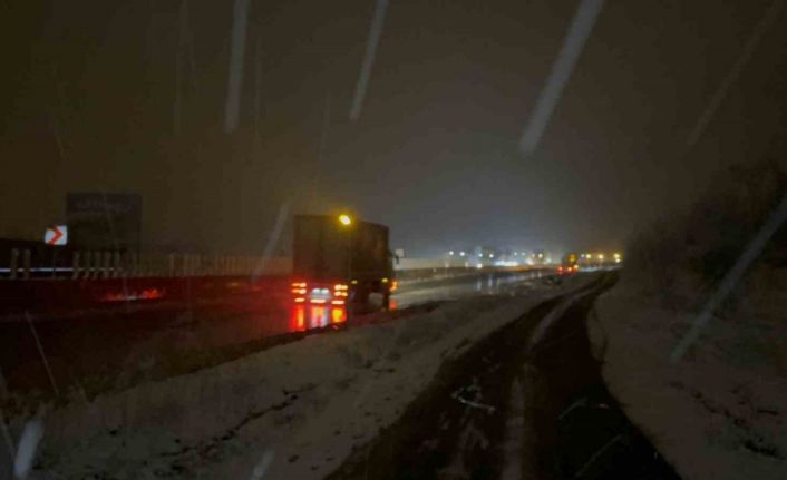 Bolu Dağı geçişi büyük araçlara yeniden açıldı