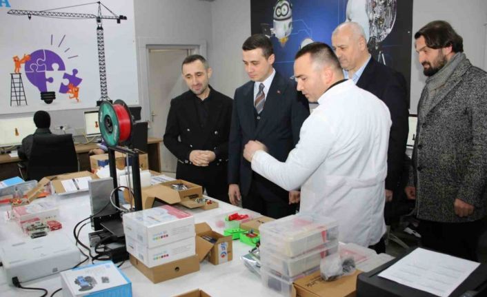 Çilimli robotik kodlama sınıfı açıldı