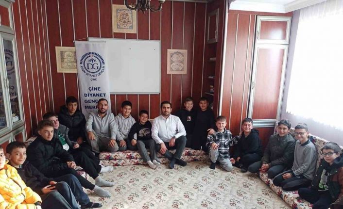 Çine’de genç gönüllüler çocuklarla buluştu