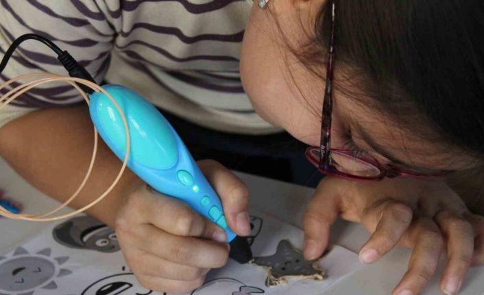 Çocuklar; ’Kütüphane Yarıyıl Programı’nda eğitici ve eğlendirici etkinliklere katıldı