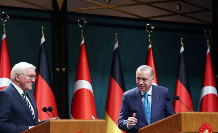 Cumhurbaşkanı Erdoğan: "Kalıcı barışın ve refahın hüküm sürdüğü bir Suriye hepimizin arzusudur"