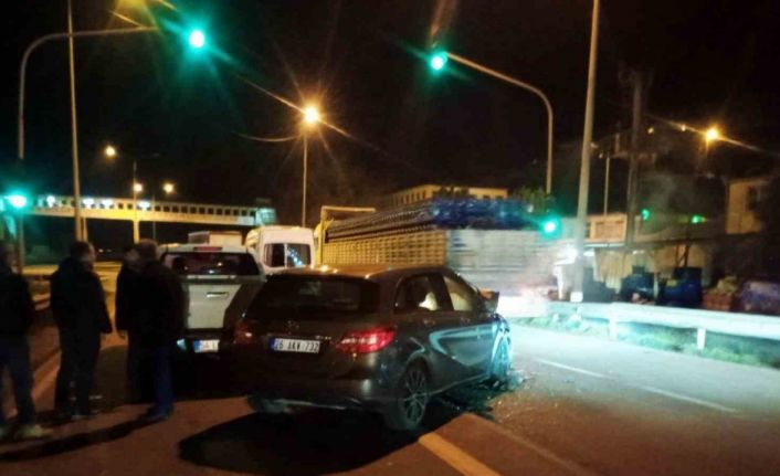 D-650’de zincirleme kaza: Vatandaş o anları spiker gibi anlattı