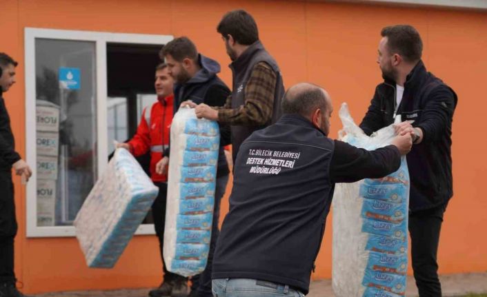 Deprem bölgesine yardımlar ulaştırıldı