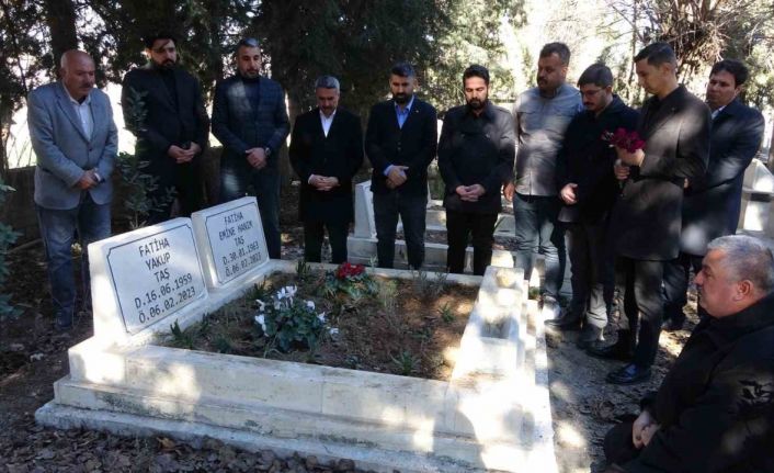 Depremde hayatını kaybeden Milletvekili Yakup Taş mezarı başında anıldı