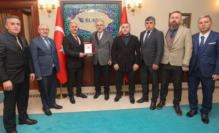 Dünya Türk Birliği’nden Bursa Valisi Ayyıldız’a ziyaret