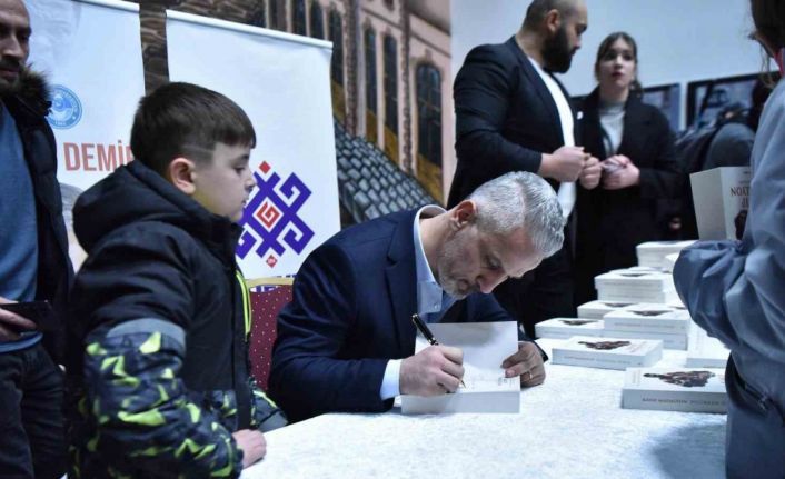 Efsane boksör Muhammed Ali, Altıeylül’de anıldı