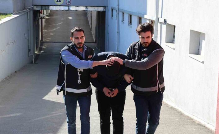 Elektronik sigara yakalattı, "Bodrum’da tekel bayilere satacaktım" dedi