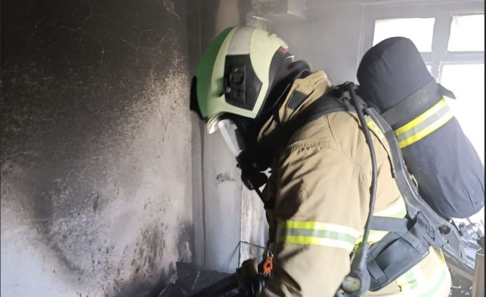 Erdek’te ev yangını