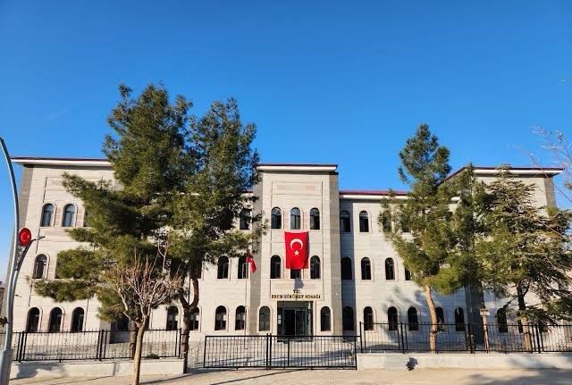 Eruh Kaymakamlığı’ndan hazine arazileriyle ilgili duyuru