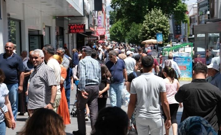 Erzincan nüfusu 241 bin 239 kişi oldu