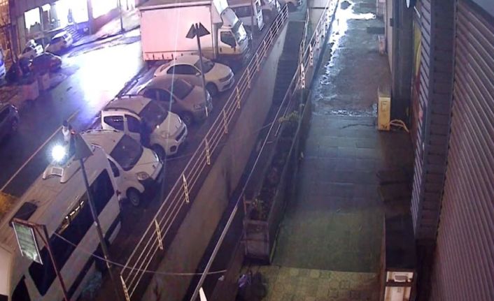 Esenyurt’ta bir emlakçının iş yeri 2 ayda 2’inci kez kurşunlandı