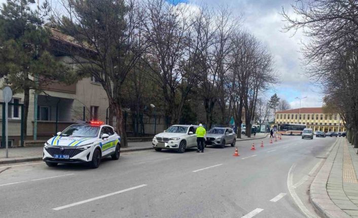 Eskişehir’de emniyet kemer denetimi