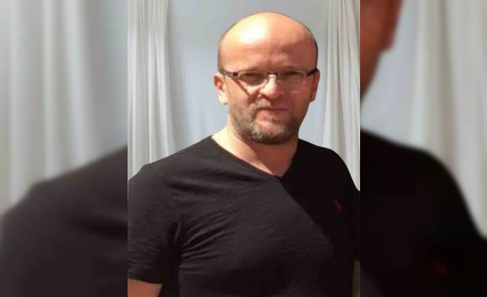 Evinin tuvaletinde ölü bulunan şahıs toprağa verildi