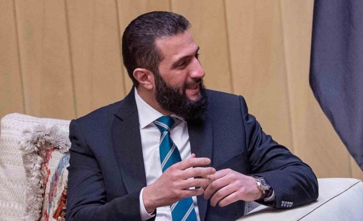 Fransa Cumhurbaşkanı Macron’dan Suriye Devlet Başkanı eş-Şara’ya davet