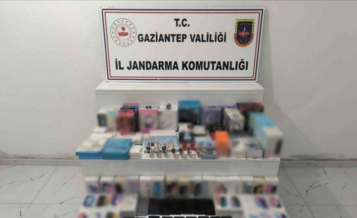 Gaziantep’te 1 milyon TL değerinde kaçak elektronik eşya ele geçirildi