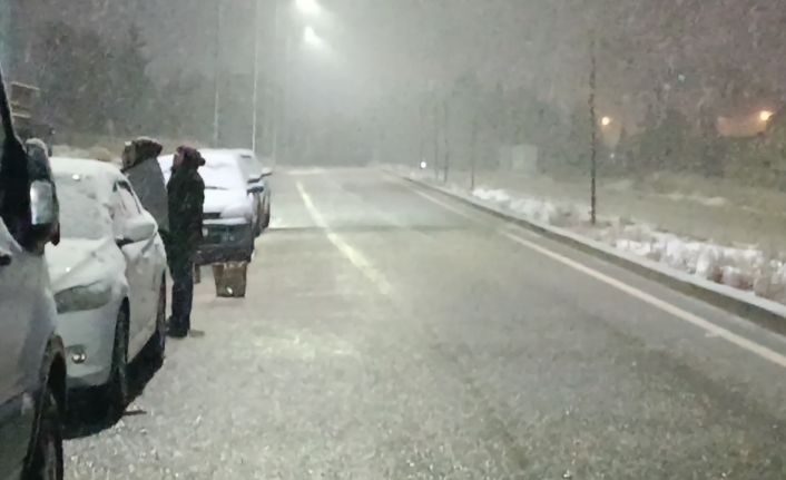 Gaziantep’te kar yağışı